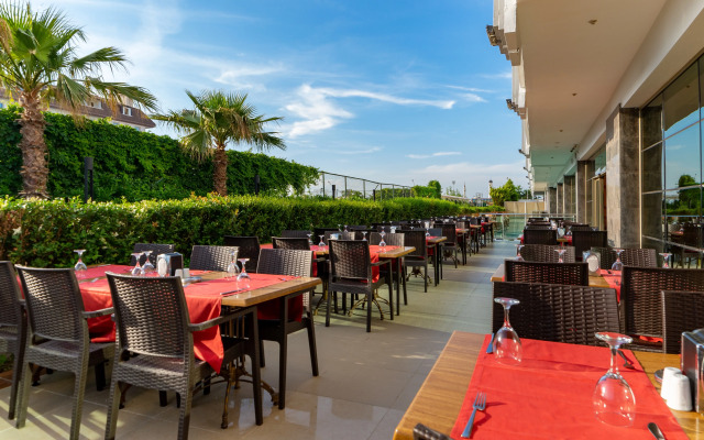 Armas Life Belek