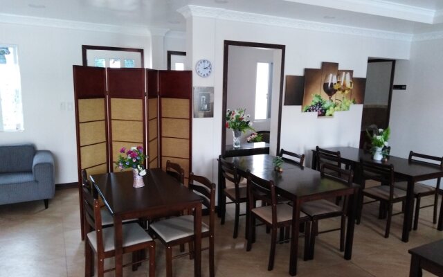 Venezia Suites Hotel