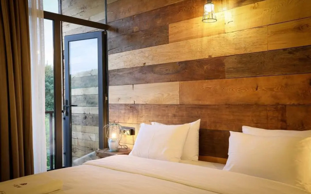 Отель Sazano Wine Cellar