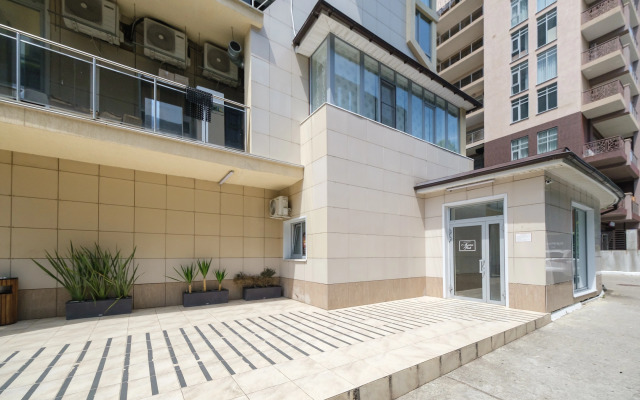 4k Uluchshennye 130m. Pervaya Liniya. 200m do Morya Apartment