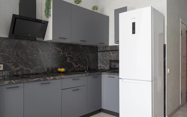 Zhk Alleya Park S Balkonom Vozle Morya Flat