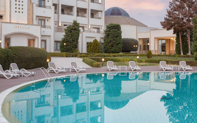 Garabagh Resort & Spa Naftalan Hotel