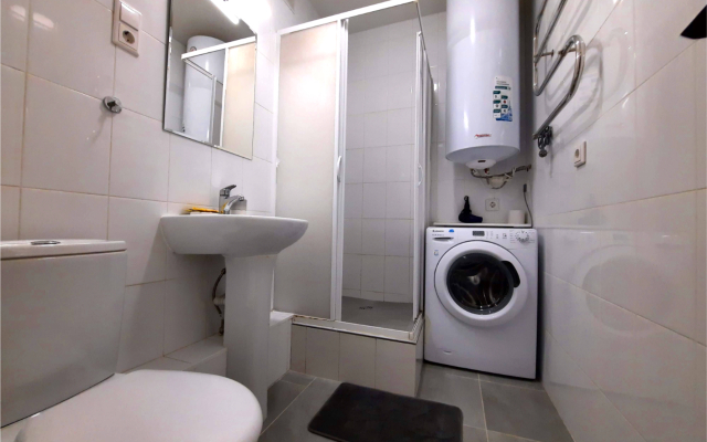 Na Laryushina 4/2 Apartments