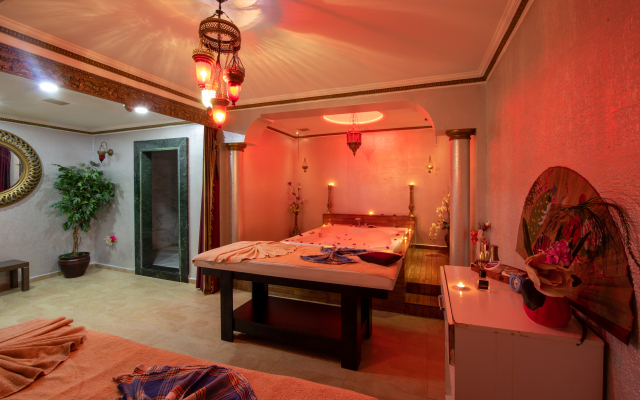 Nova Plaza Crystal Hotel & Spa