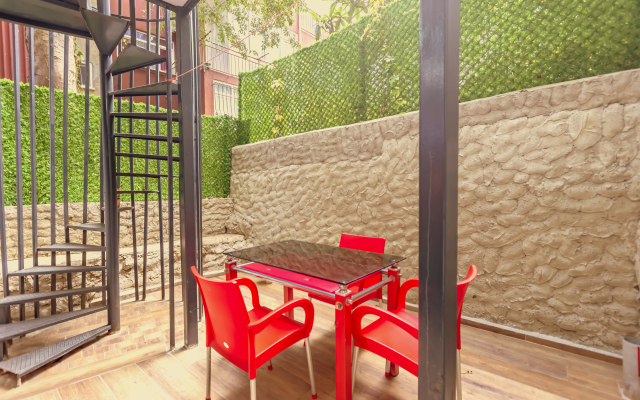 Loren Hotel & Suites