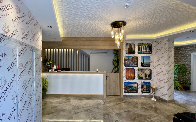 BLOOMTALYA Hotel