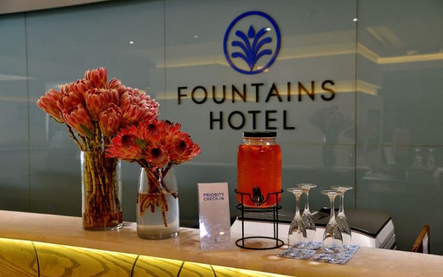 Отель Fountains Hotel