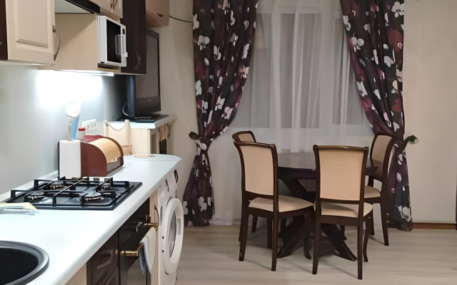Zhuravli Apartments