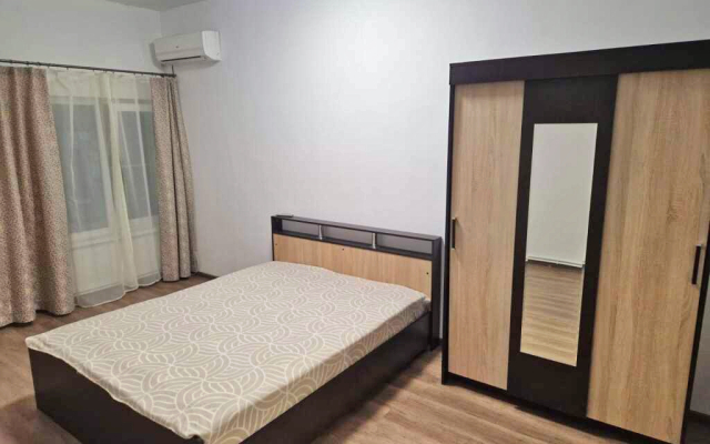 Апартаменты  на Стартовой с видом на море