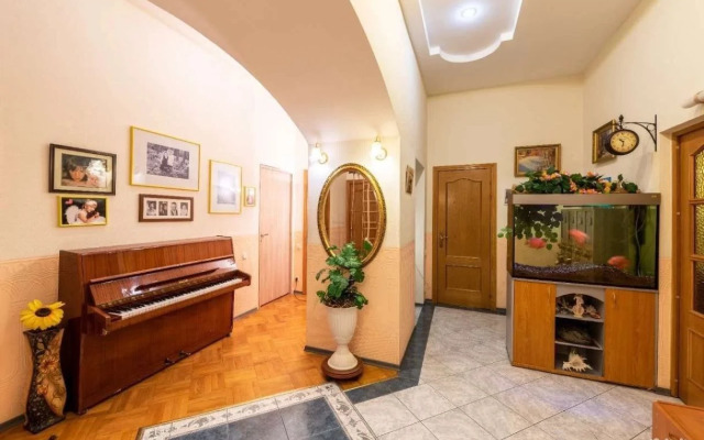 Centr Tiho Pushkinskaya 10 Living quarters