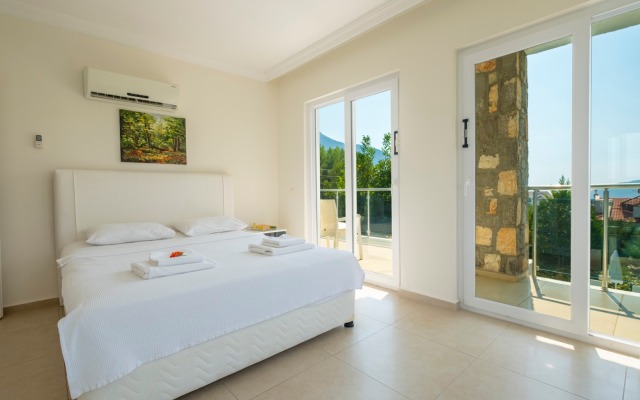 Rena Villaları - Spacious and Private Pool Villa in Oludeniz Villa