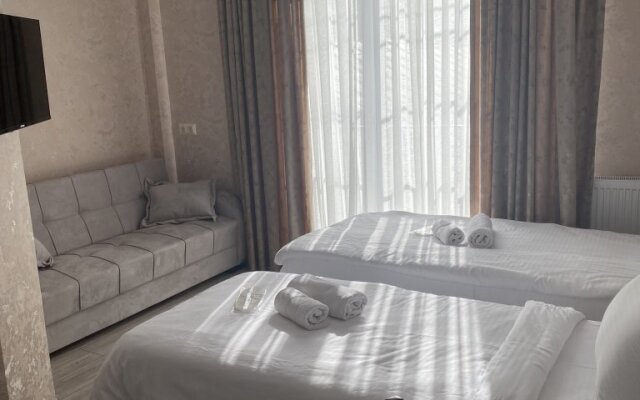 Mimino T&G Hotel