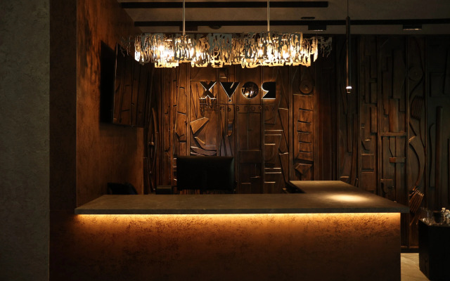 Khvoya v Gorah Hotel
