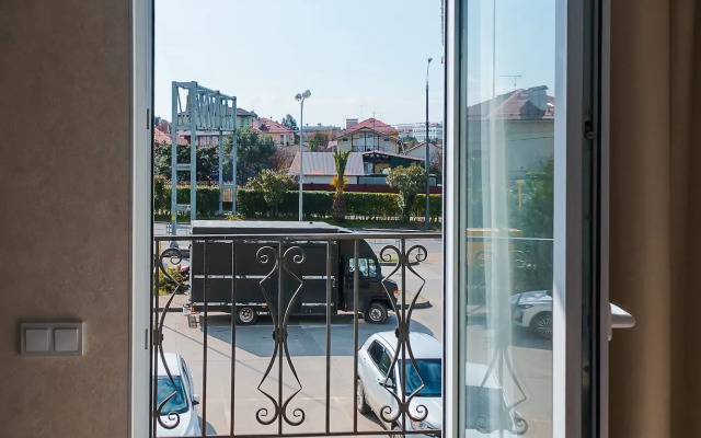 Imeretinskie Kurortyi Apart-Hotel 3