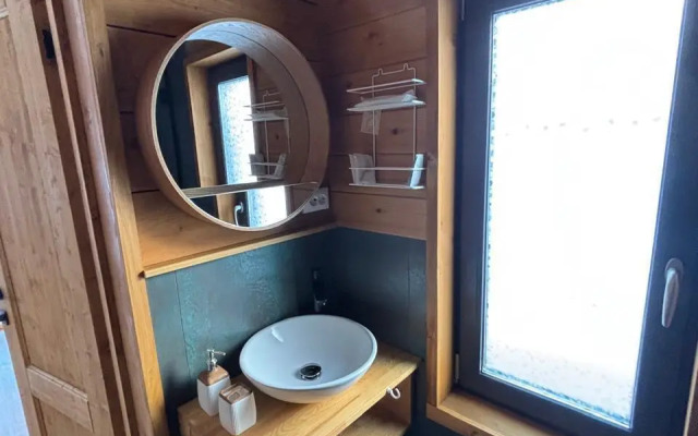V Stile Eko Fermerskie Dachi Private House