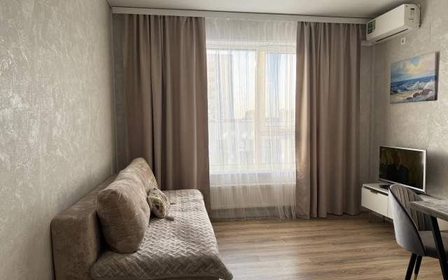 Квартира Aбсолютно Новая Рядом с ЧТЗ с Дизайнерским Ремонтом