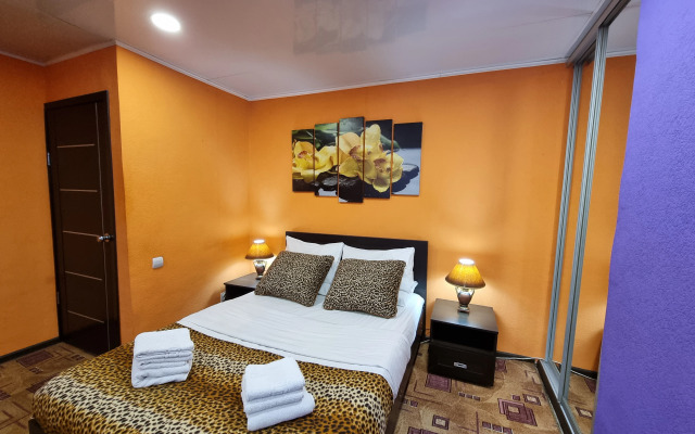 Апартаменты на Горняков 17 1-комнатные (2)