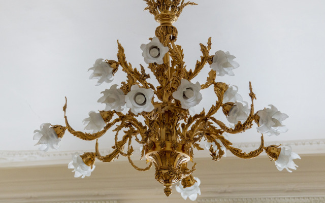 Квартира на Рубинштейна 4