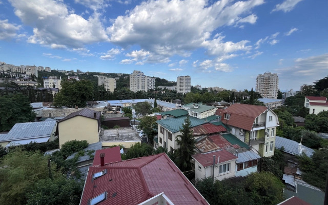 Stilnaya 3-Kh Mestnaya V Zhk Art Yalta Flat