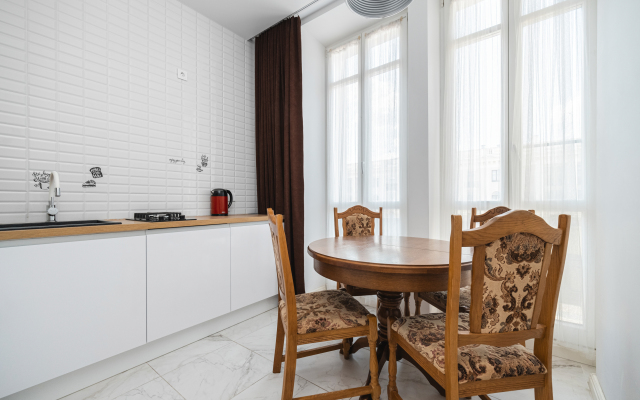 S kruglosutochnym Zaseleniyem 24/7 Apartments