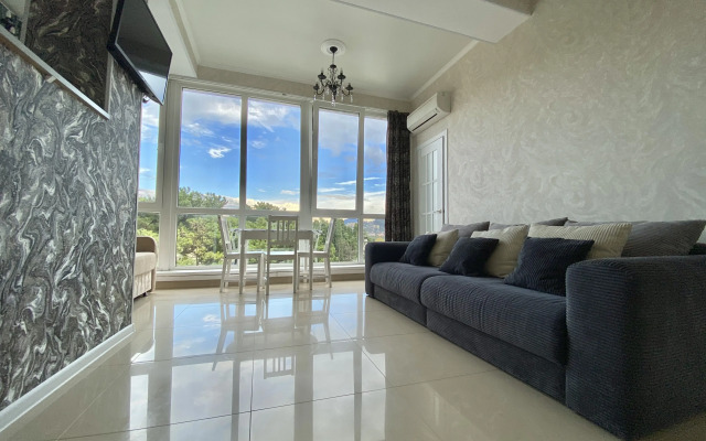 Апартаменты с Видом на Море и Горы