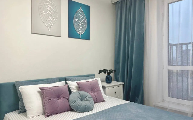 Апартаменты Двухкомнатные на высоком этаже с видом на город