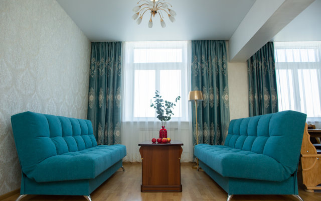 Spelaya Vishnya v Tsentre Goroda Apartment