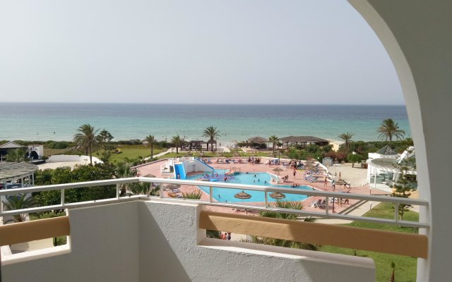 Helya Beach Hotel & Spa