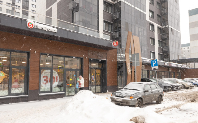 Comfort Home Na Chetaeva 43a Apartments