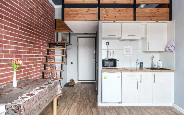 Dvukhurovnevy Lyuks S Krasivym Vidom Na Vladykino Apartments