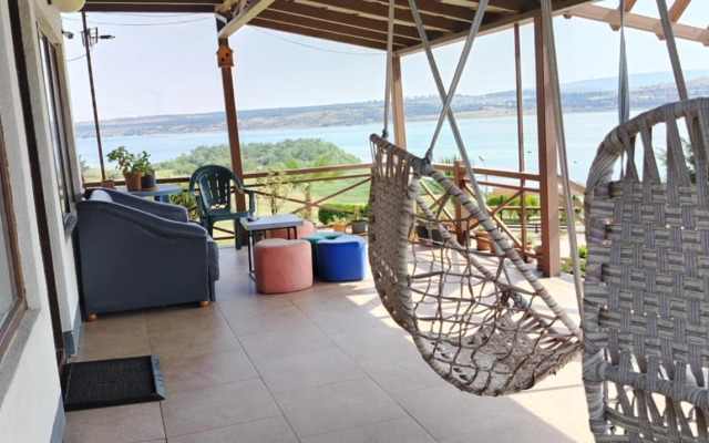 Aphra at Tbilisi Sea Hotel