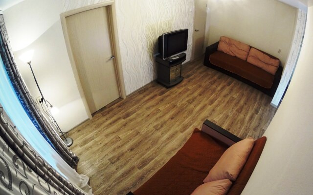 On Day Na Blyuhera 16 Apartments