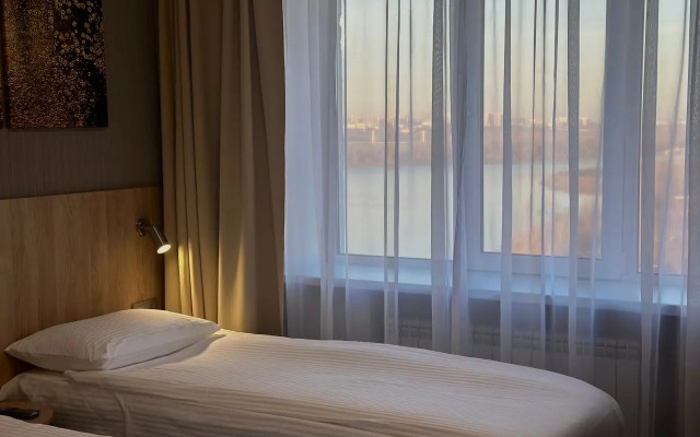 Amaks City Hotel