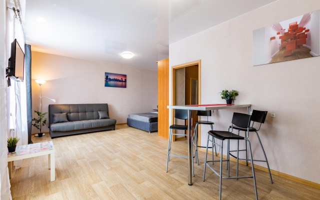 Апартаменты DreamHouse на 8 марта