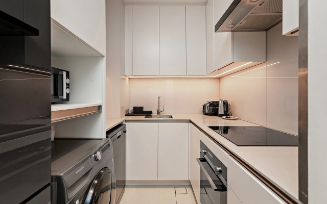 Апартаменты Famous Address Beach Resort JBR 1BR