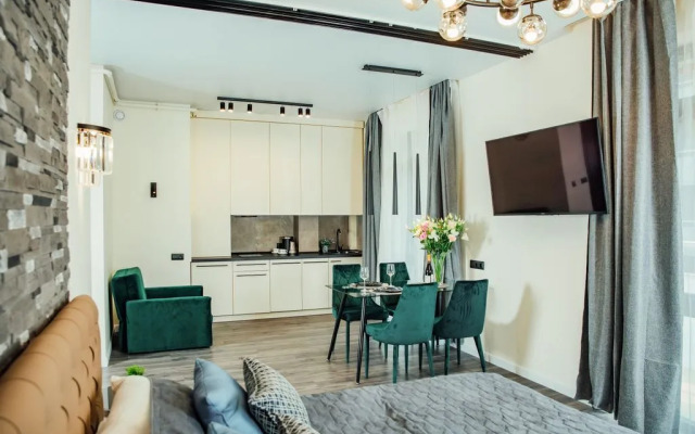 Na Dinamo 10 Apartments
