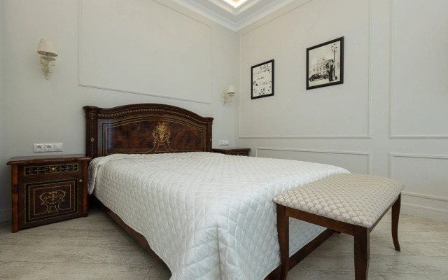 Lyuks v Tsentre Minska Flat
