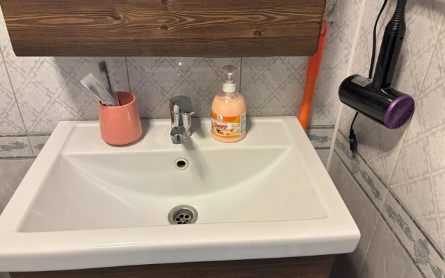 Uyutnaya Studiya V Zhivopisnom Rayone Zhk Yuzhnoye Domodedovo  Flat