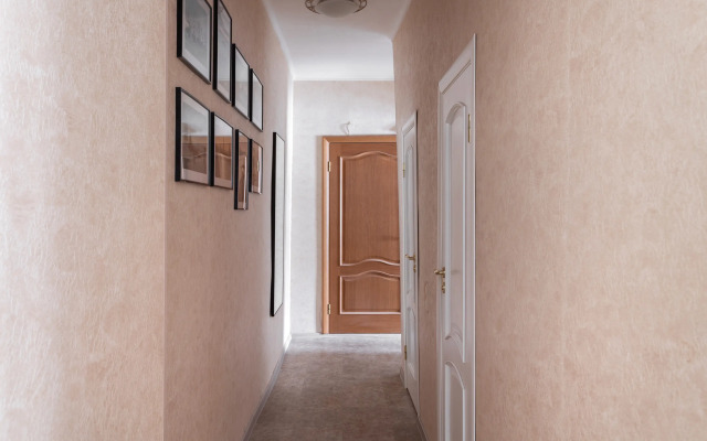 Prudius Apart trekhkomnatnye v centre Kronshtadta Apartments