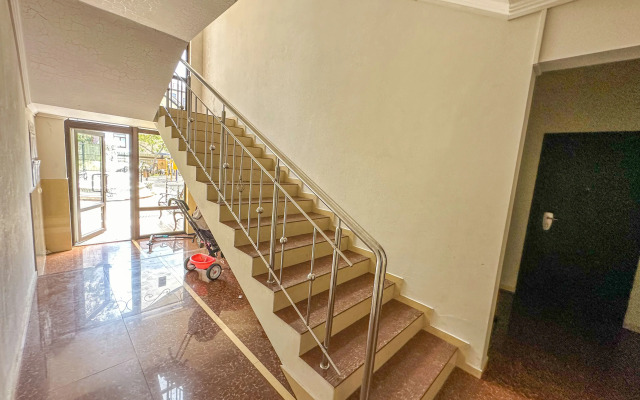 Apartments Pereletnaya 22