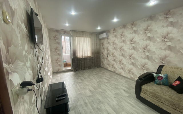 Апартаменты на Кижеватова