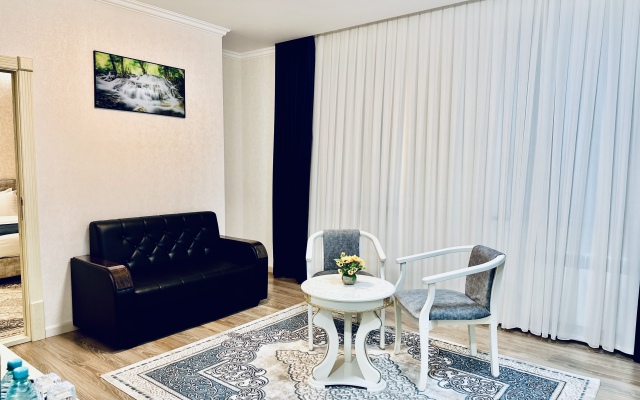 Novza Palace Hotel