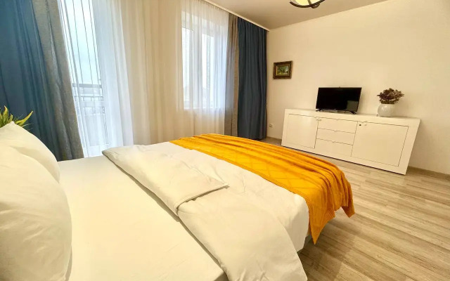 Buking39 U Muzeya Mirovogo Okeana Flat