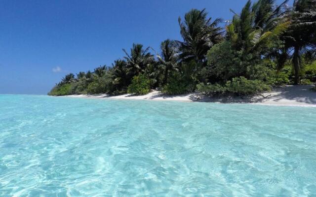 Lagoon Thoddoo Villa