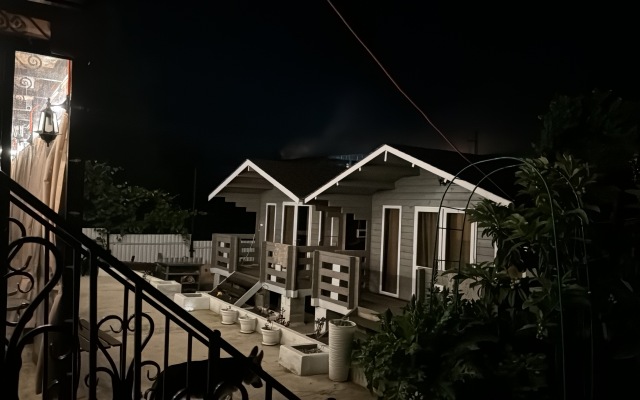 Avokado Guest House