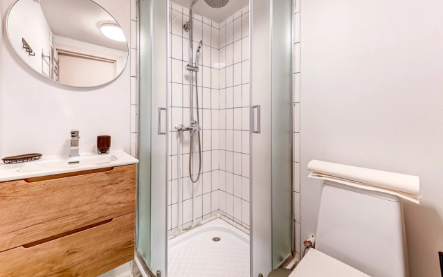 Меблированные комнаты Neotel 58 3