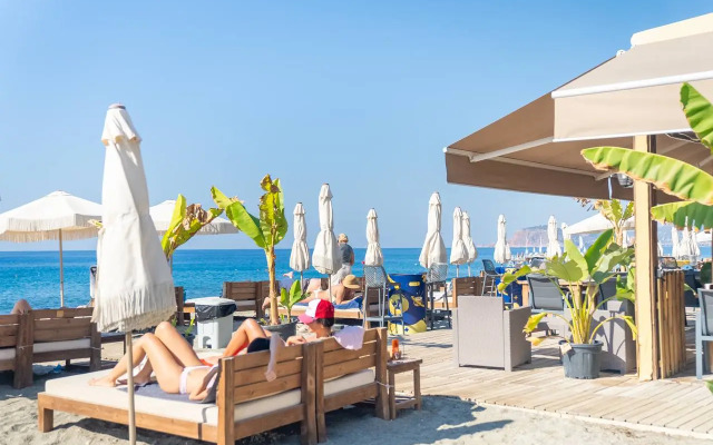 Qoople Cebeci Towers B-100 s Vidom na More Apartments