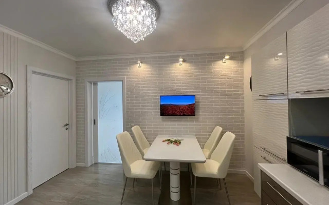 Na Pereulke Gorykogo 18 Flat