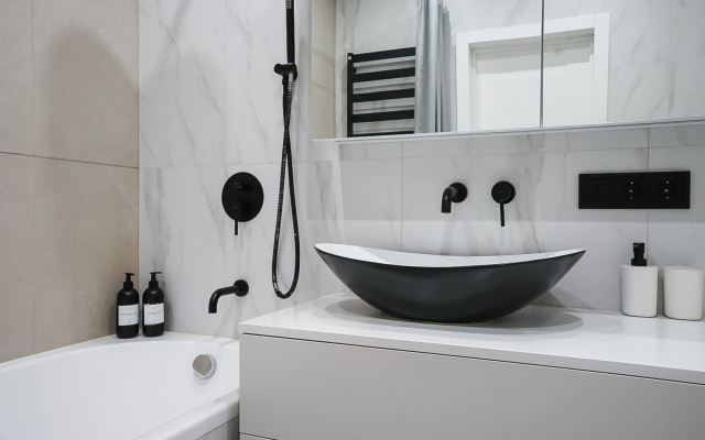 Апартаменты Apartic двухкомнатная дизайнерская квартира у озера