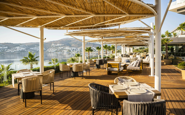 Cape Bodrum Luxury Hotel & Beach